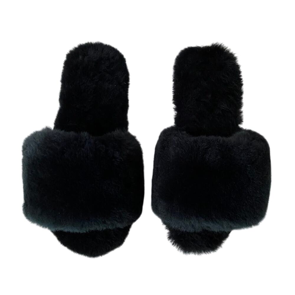 Casa Clara Sheepskin Slippers
